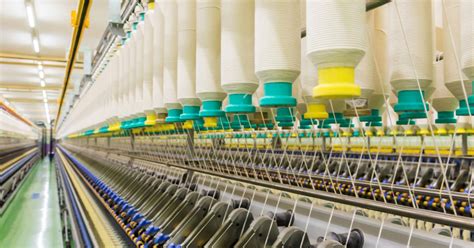  Cotton!  A Deep Dive into its Versatile Nature and Sustainable Potential in Textile Manufacturing!