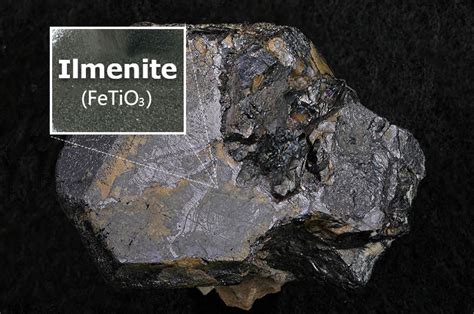  Ilmenite: Một Khoáng Chất Quan Trọng Trong Sản Xuất Titan và Sơn Màu!